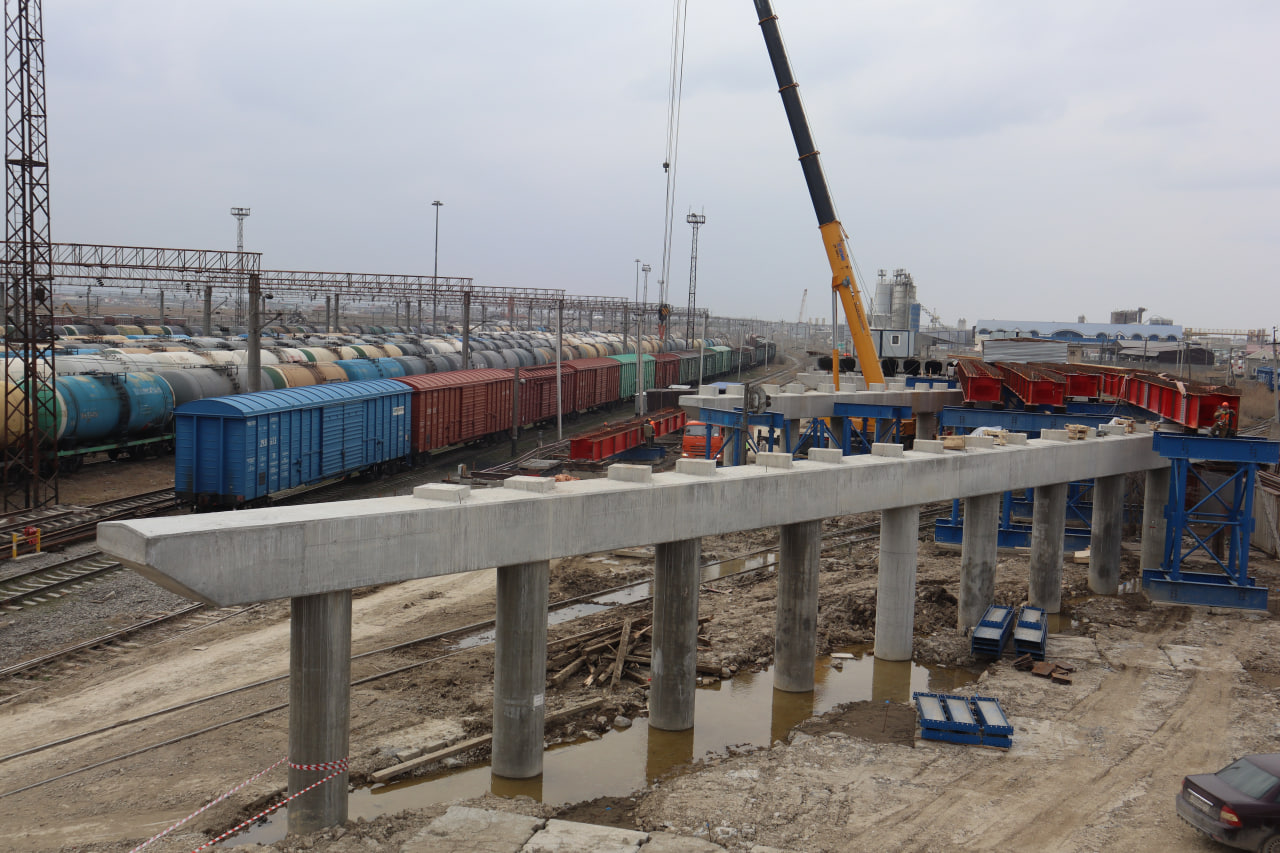 В Дагестане продолжается строительство подъездной дороги к Махачкалинскому порту по нацпроекту